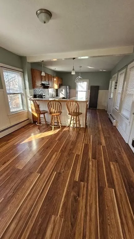 20 Carpenter St, Warren, MA 01083 photo 4