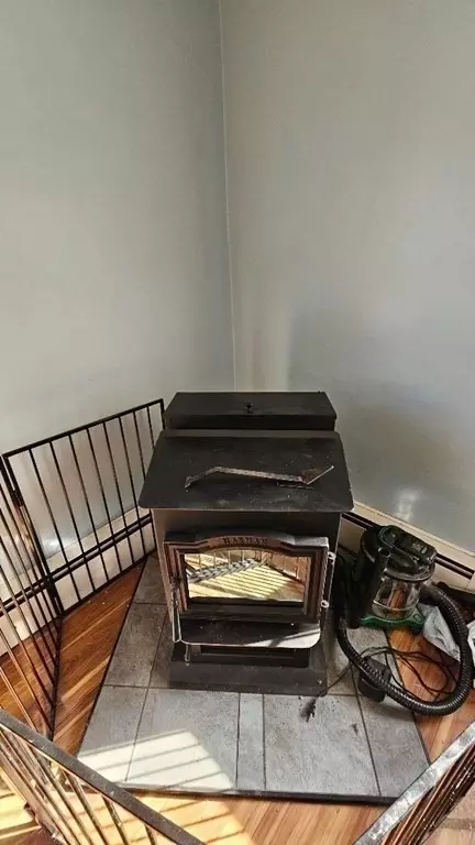 20 Carpenter St, Warren, MA 01083 photo 8