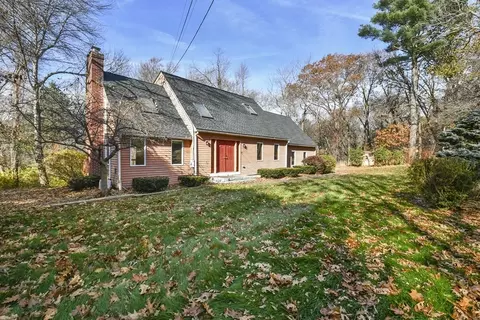 205 Old Westboro Rd, Grafton, MA 01536