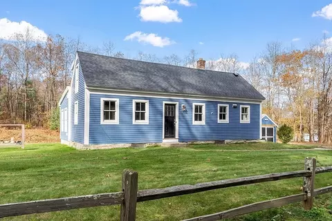 91 Gilchrest St, Lunenburg, MA 01462