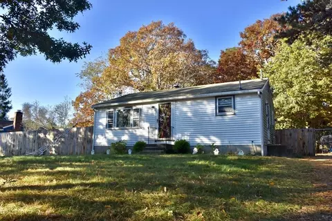 23 Trask Rd, Plymouth, MA 02360