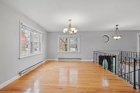 154 Commonwealth Ave, Worcester, MA 01604 photo 13