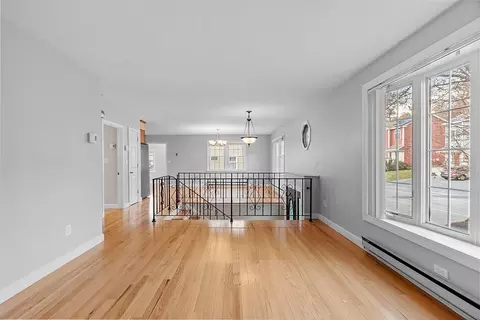 154 Commonwealth Ave, Worcester, MA 01604 photo 24