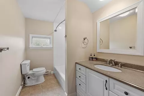 154 Commonwealth Ave, Worcester, MA 01604 photo 26