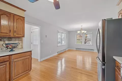 154 Commonwealth Ave, Worcester, MA 01604 photo 18