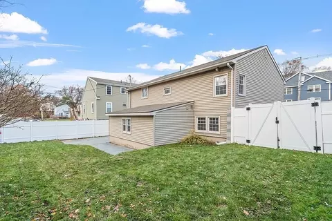 154 Commonwealth Ave, Worcester, MA 01604 photo 7
