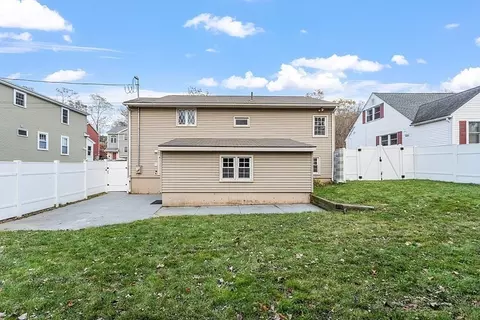 154 Commonwealth Ave, Worcester, MA 01604 photo 6