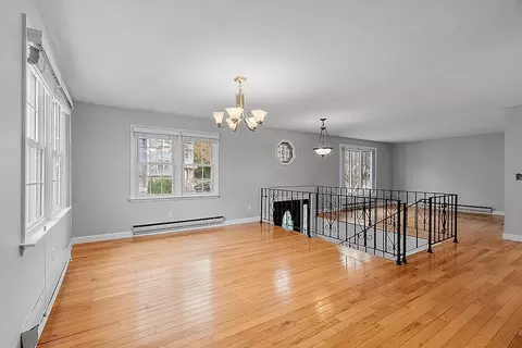 154 Commonwealth Ave, Worcester, MA 01604 photo 12