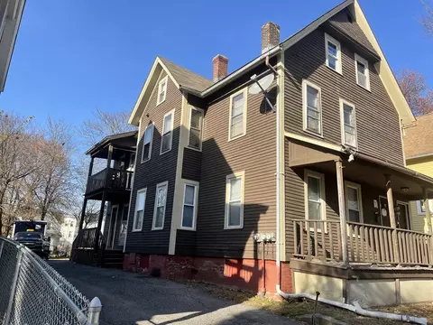 44-46 Lexington St, Springfield, MA 01107 photo 2