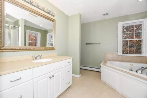 8 Griffin Way, Wareham, MA 02576 photo 23