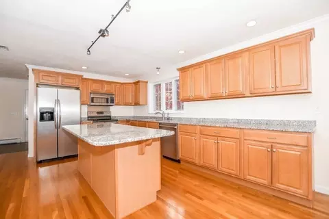 8 Griffin Way, Wareham, MA 02576 photo 9