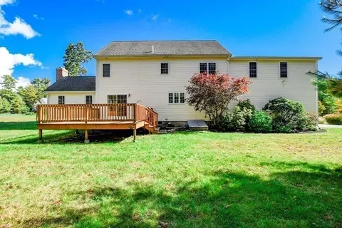 8 Griffin Way, Wareham, MA 02576 photo 4