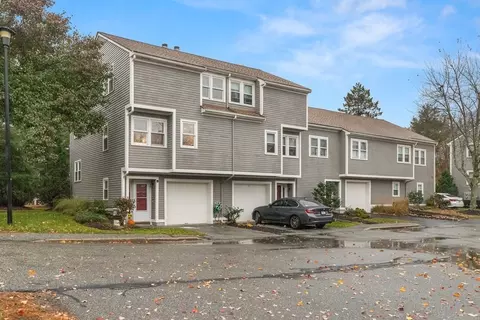 4 Dewey Dr #4A, Salem, MA 01970
