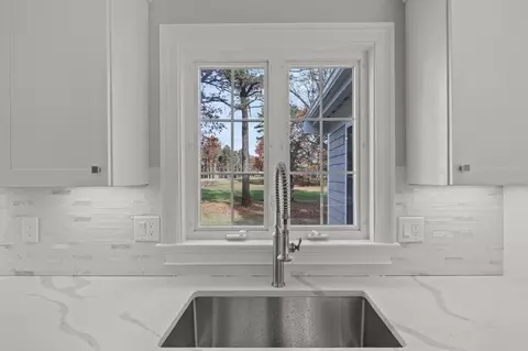 Kitchen - 197 Old Barnstable Rd, Mashpee, MA 02649 photo 8 of 9