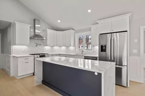 Kitchen - 197 Old Barnstable Rd, Mashpee, MA 02649 photo 2 of 9