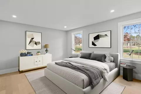 Bedroom - 197 Old Barnstable Rd, Mashpee, MA 02649 photo 2 of 5