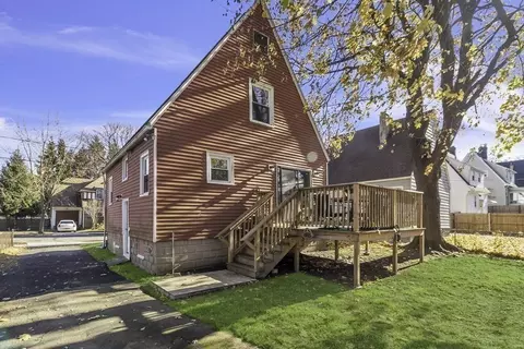 60 Braddock St, Springfield, MA 01109 photo 37
