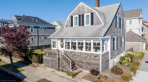 321 Wood St, New Bedford, MA 02745