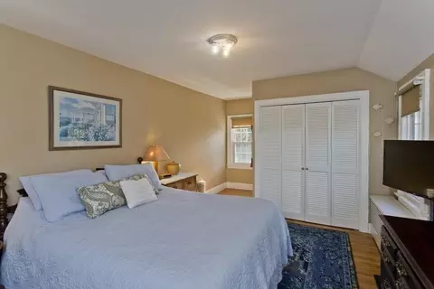 83 Upper Beverly Hls, West Springfield, MA 01089 photo 28