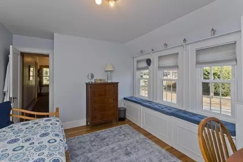 83 Upper Beverly Hls, West Springfield, MA 01089 photo 32