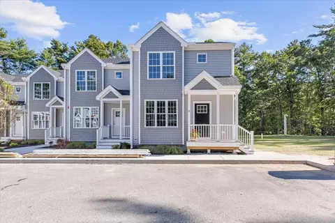 30 Old Washington St #6, Pembroke, MA 02359