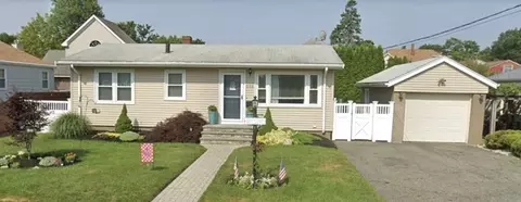 555 Kirby St, New Bedford, MA 02740