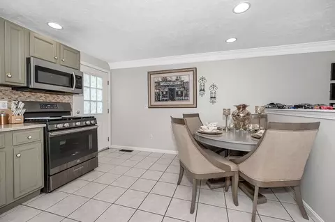 446 Westford St #1, Lowell, MA 01851