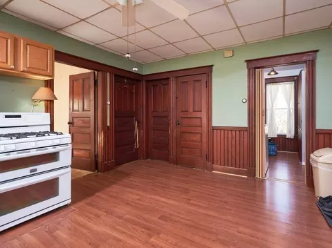 32 Wayne St, Worcester, MA 01603 photo 6