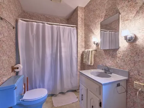 32 Wayne St, Worcester, MA 01603 photo 11