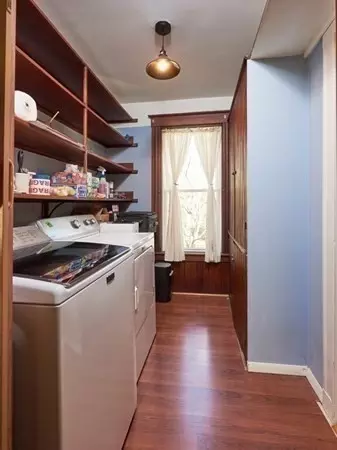 32 Wayne St, Worcester, MA 01603 photo 10