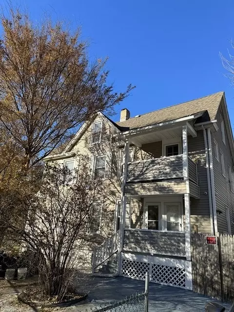 521-523 Hancock St, Springfield, MA 01105 photo 4