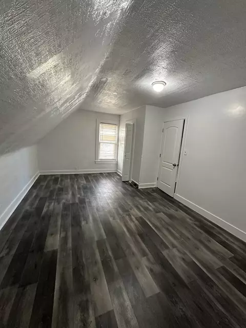 521-523 Hancock St, Springfield, MA 01105 photo 24