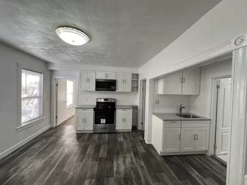 521-523 Hancock St, Springfield, MA 01105 photo 9