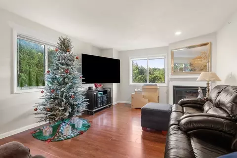 3 Eclipse Ln #3, Salem, MA 01970 photo 8