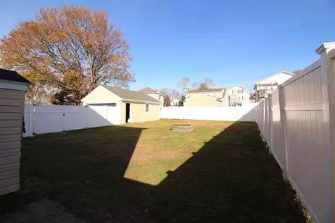 218 Lawton St, Fall River, MA 02721 photo 3