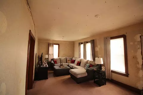 218 Lawton St, Fall River, MA 02721 photo 11