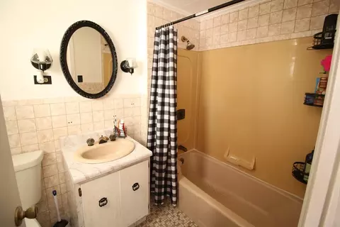 218 Lawton St, Fall River, MA 02721 photo 20