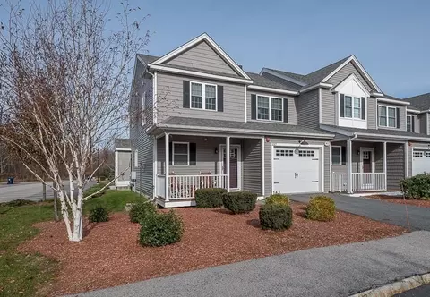 137 Ice House Lndg #137, Marlborough, MA 01752