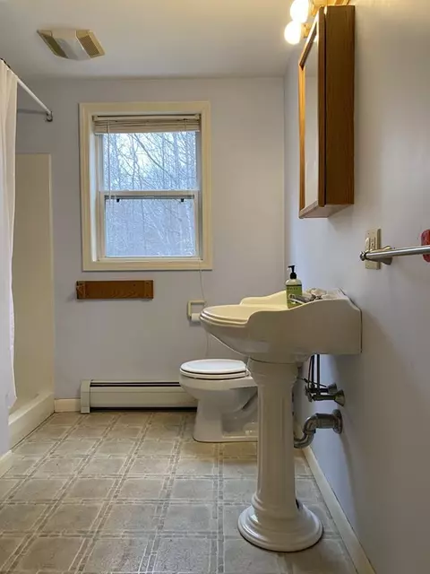 19 Broom St, Plainfield, MA 01070 photo 11