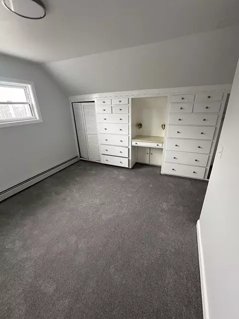 522 Alden St, Fall River, MA 02723 photo 11