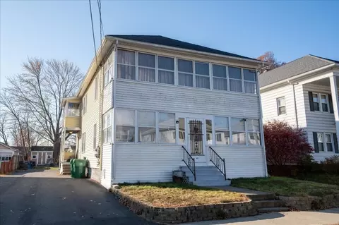 49 Beverly St, Chicopee, MA 01013