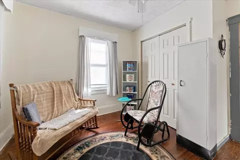 49 Beverly St, Chicopee, MA 01013 photo 25