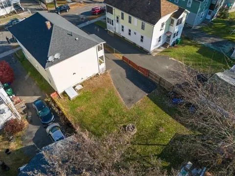 49 Beverly St, Chicopee, MA 01013 photo 30