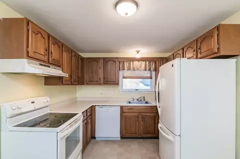 3 Stockholm St #3A, Worcester, MA 01607 photo 6