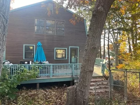 5 Ridgewood Ter, Rockport, MA 01966