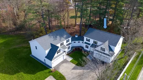 458 Main St #A, Groton, MA 01450