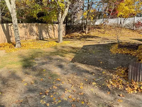 5 Oakdale St, Wareham, MA 02571 photo 8