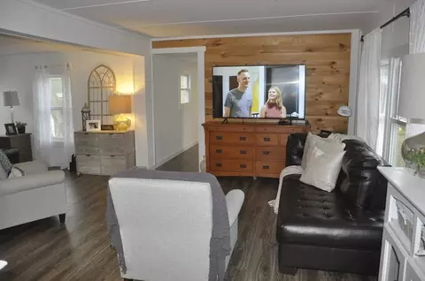 12 Joesph St, Wareham, MA 02558 photo 3