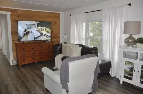 12 Joesph St, Wareham, MA 02558