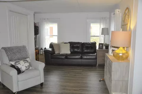 12 Joesph St, Wareham, MA 02558 photo 4
